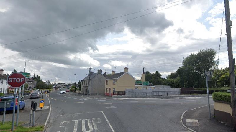 Couple living in fear after multiple crashes on national Laois to Offaly road