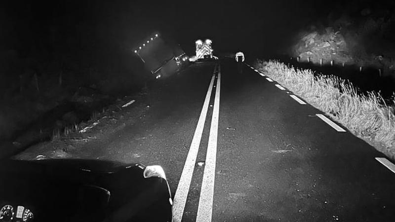 Lorry goes off road between Termon and Creeslough