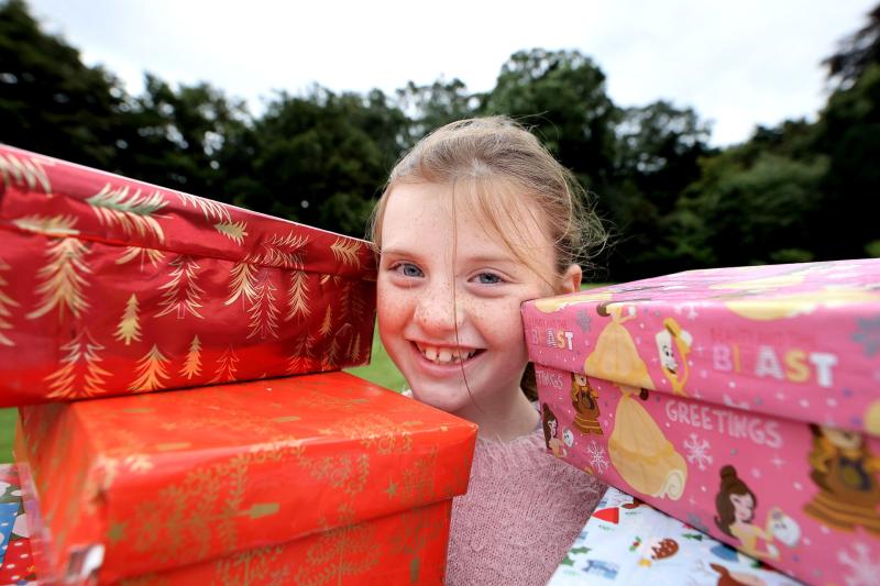 CHRISTMAS SHOEBOX