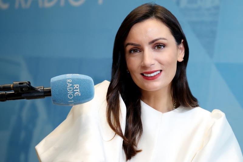 Louise Duffy announced as replacement for Ronan Collins on RTÉ radio slot