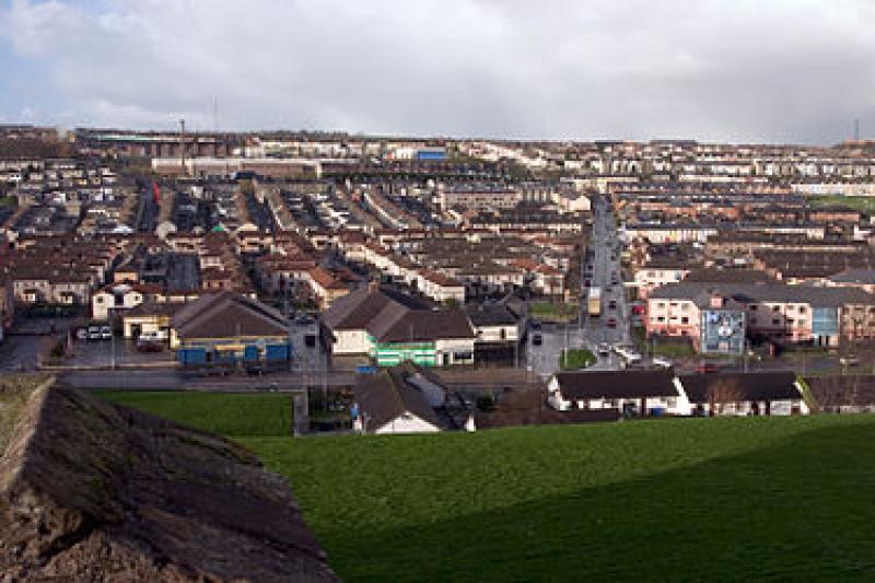 Security fencing overlooking the Bogside to be removed