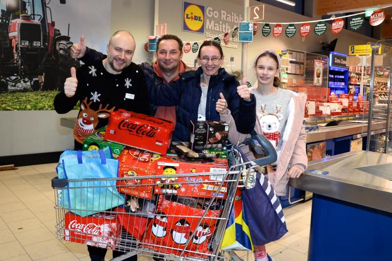 Generous Laois shoppers raise €2,500 for Jigsaw