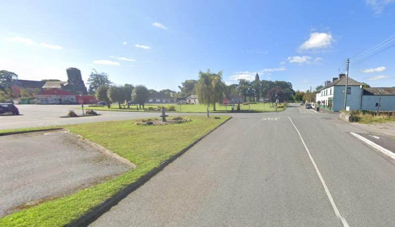 Pedestrian crossing needed near Laois school