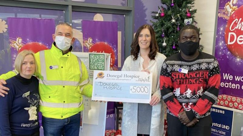 Currys Letterkenny staff raise €5,000 in head shave for Donegal Hospice