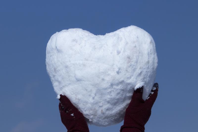 Snow PIXABAY