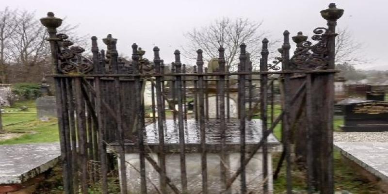 Plans to erect plaque to 19th-century philanthropist John Gwyn in Muff