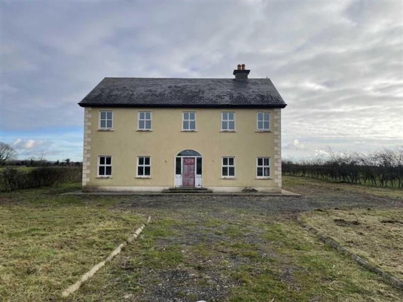 This unfinished home in Tipperary presents the perfect opportunity for the right buyer