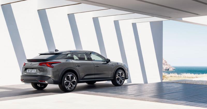 LAOIS MOTORING: Comfort to the fore in all-new Citroen C5 X