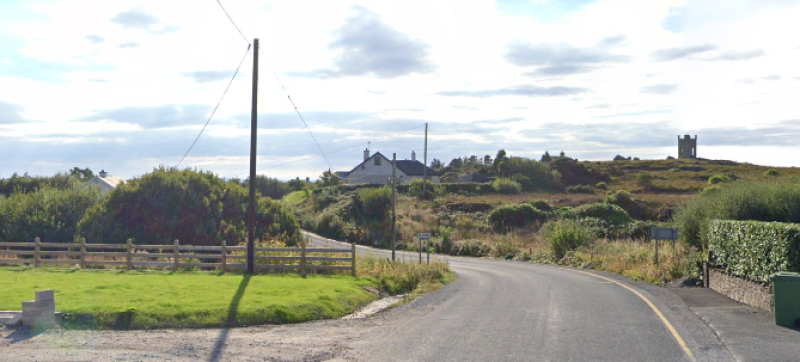 Locals in Bunbeg express gratitude to Ukranians following clean-up