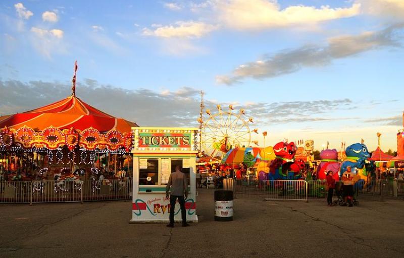 Carnival time in Cashel as a family funfair rocks into town 