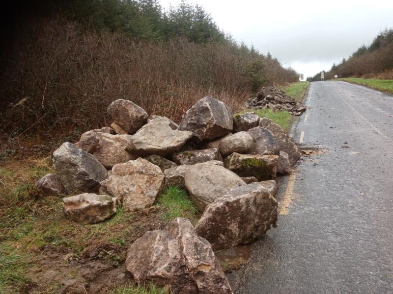Kilkenny bridge collapses as 'stones as big as tables' strewn across road
