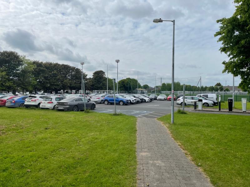 Kilkenny city councillors vote in favour of parking proposals, with the exception of the Mayor