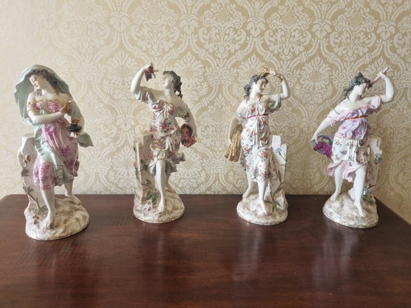 Rocklow House contents  auction on Tuesday features a Waterford Crystal collection