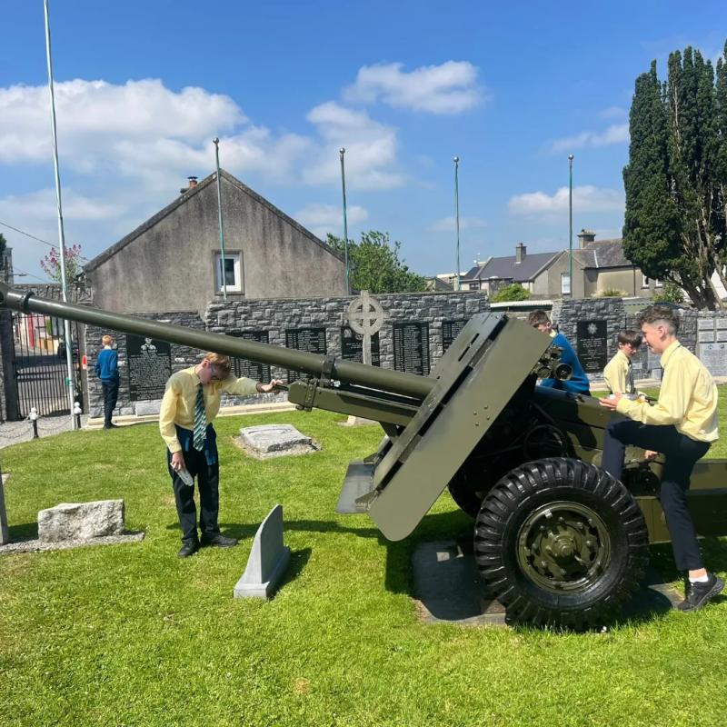 CBS students take history tour of Thurles