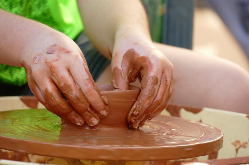 Adult and children pottery workshops at Dundalk's An Táin
