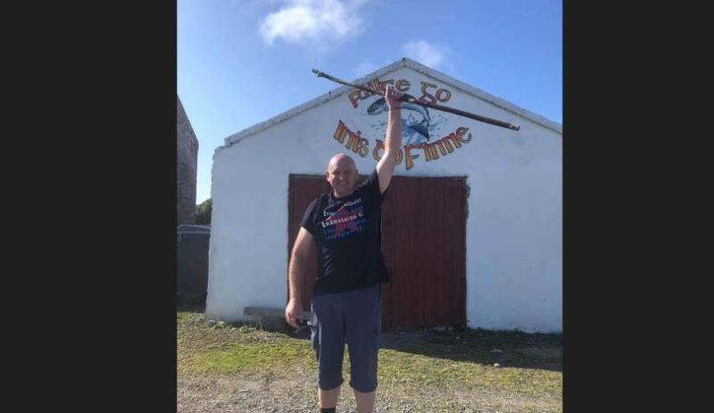 Inis Bó Finne island urgently needs a working crane and lights now - Cllr Micheál Choilm Mac Giolla Easbuig