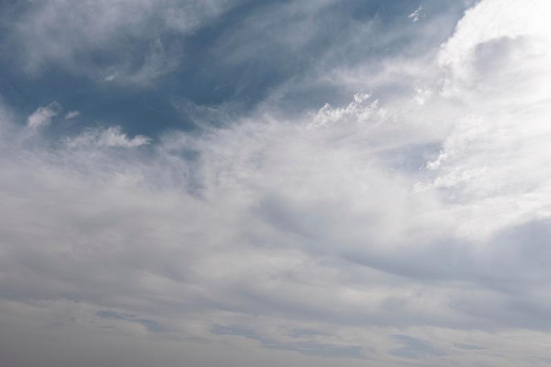 Mix of bright spells and scattered showers this Friday 
