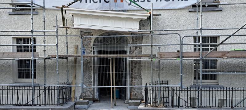 Historic portico being restored to Laois landmark building in Portlaoise