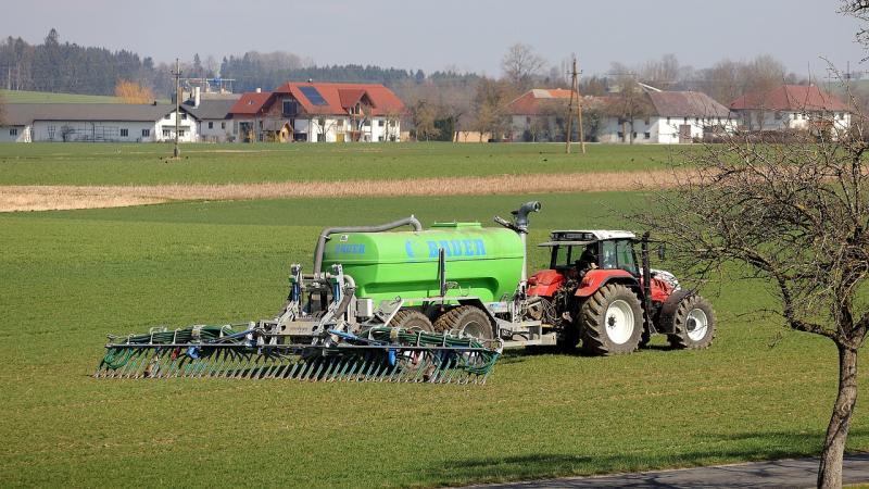 Extension of the slurry spreading period to October 8