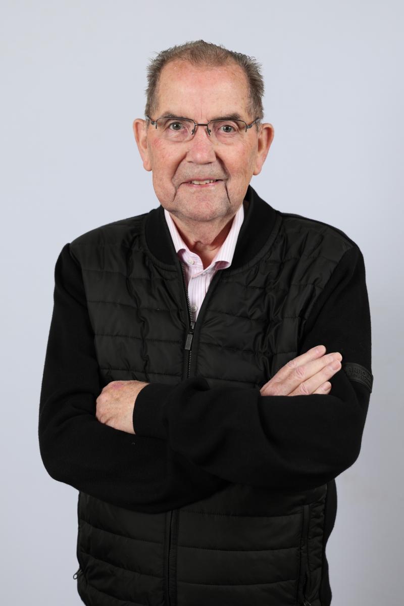 Construction industry stalwart  Jim Henry receives lifetime recognition at  CEF Awards