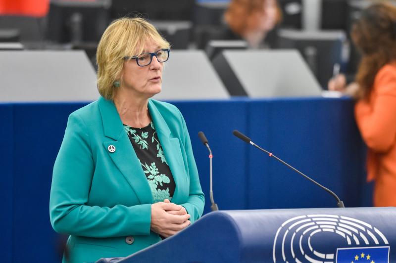 Kilkenny MEP negotiates EU law to tackle packaging waste