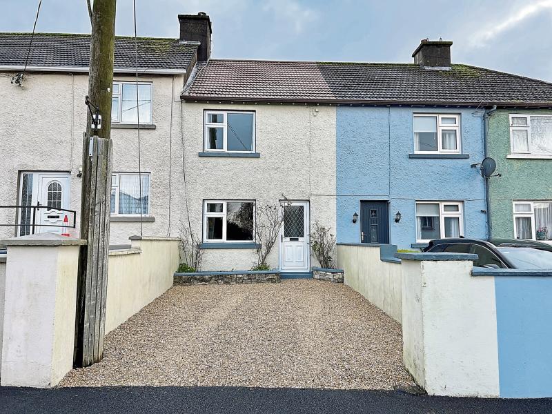 Two bedroom mid terraced house in Carrick
