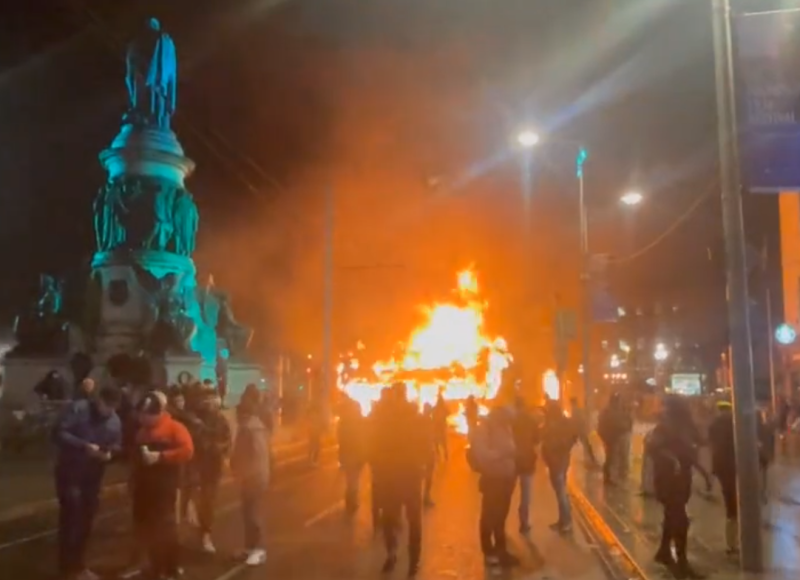 Two Donegal gardai deployed to Dublin in wake of riots
