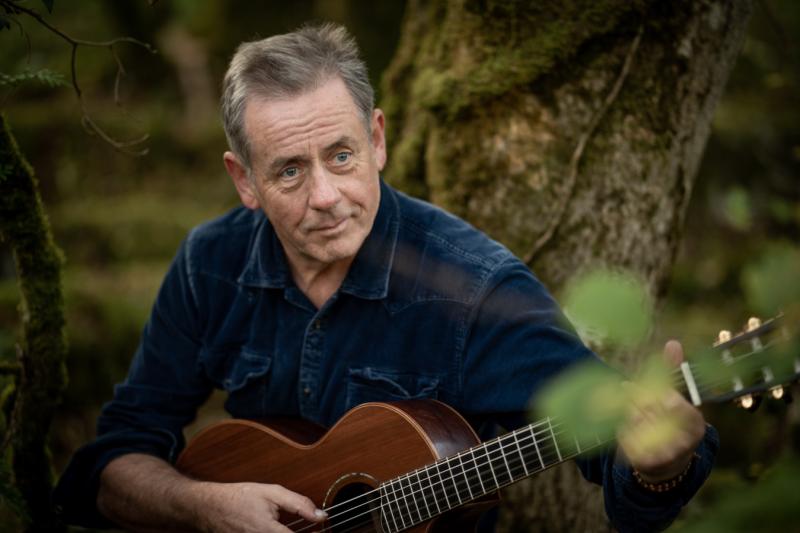 Luka Bloom is set to return to Carrick-on-Shannon 
