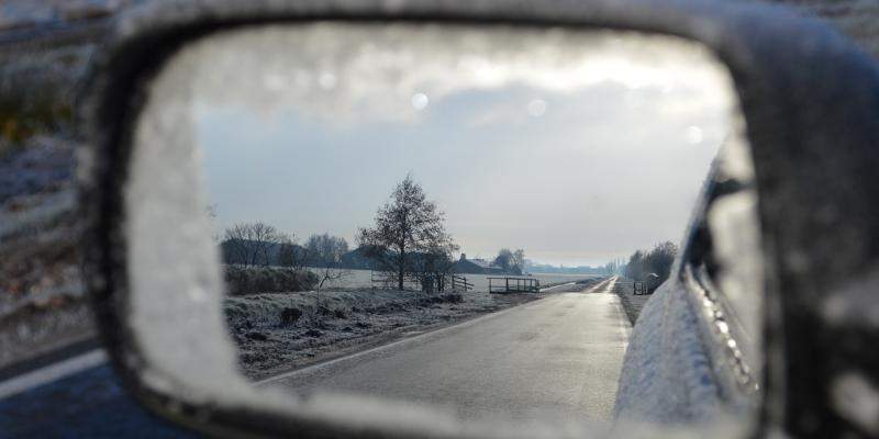 Louth Weather: Starting cold this morning with frost, ice and fog