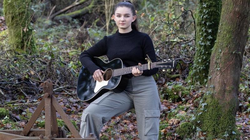 Muireann Bradley set to perform on RTÉ Radio One Folk Awards 