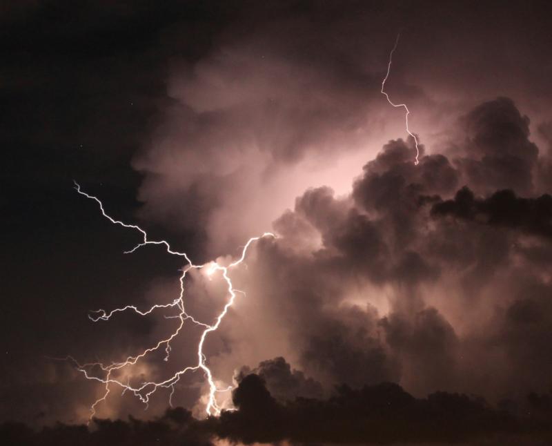 ALERT: Met Éireann issues Status Yellow thunderstorm warning for three counties 