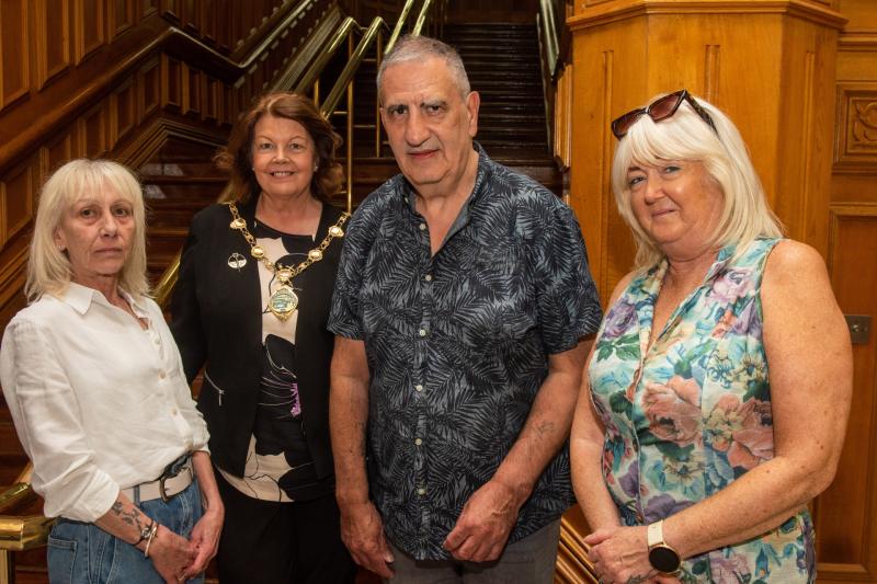 Mayor holds reception for family and friends of Susan Morgan