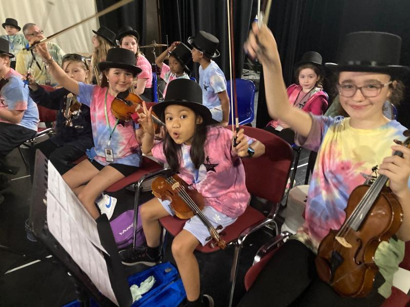 An T&aacute;in summer camps in Dundalk