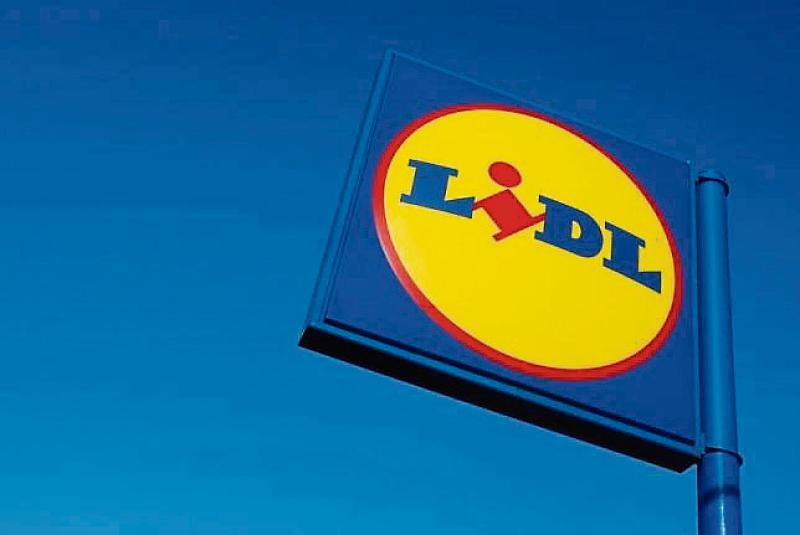 Discount chain makes ‘Lidl’ bid to build coffee kiosks