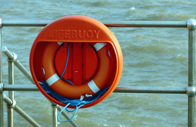 Longford community condemns &lsquo;terrible deed&rsquo; of casting lifebuoys into the River Shannon 