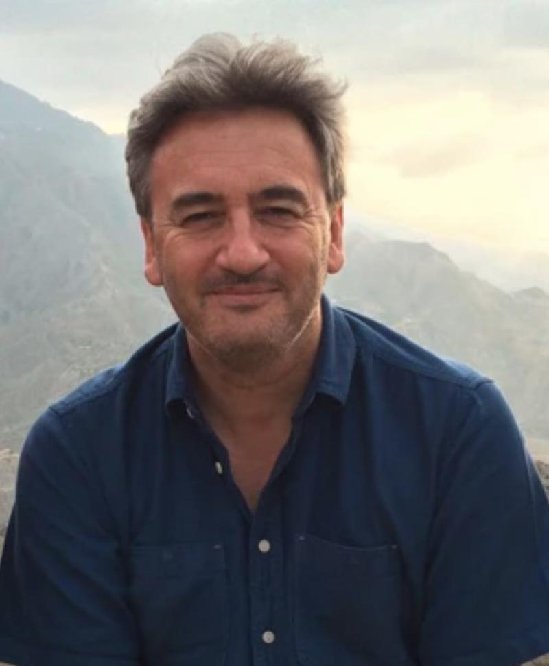 Thomas MacDonagh Hedge School announces an Interview with Fergal Keane