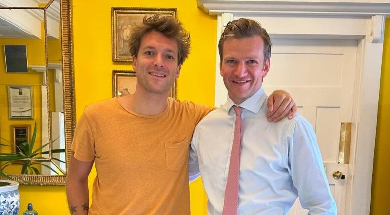 Pop star Paolo Nutini strikes a chord with staff at Limerick hotel