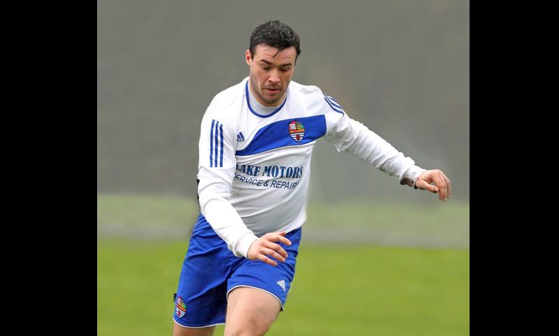 Tributes pour in for dad-of-four after tragic death on family holiday 