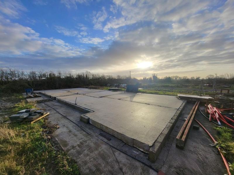 PROPERTY: 16 unit development with full planning for sale in Laois town 