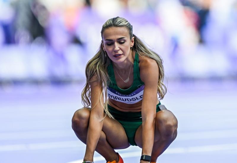 Mawdsley down but not out as she prepares for medal tilt with relay team later this week
