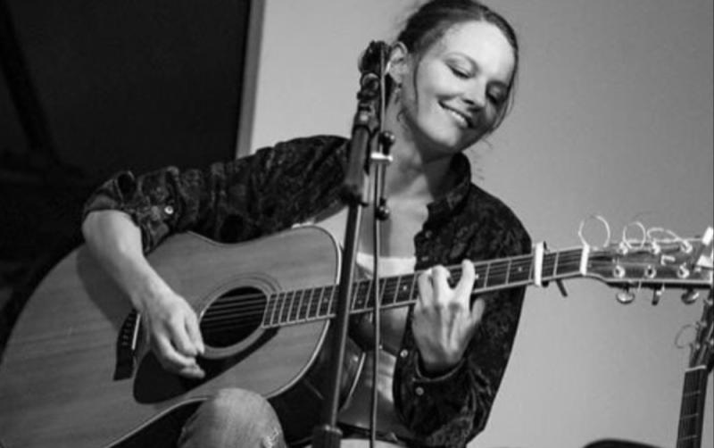 Have you seen a guitar? Tipperary-based singer appeals for help to recover stolen instrument