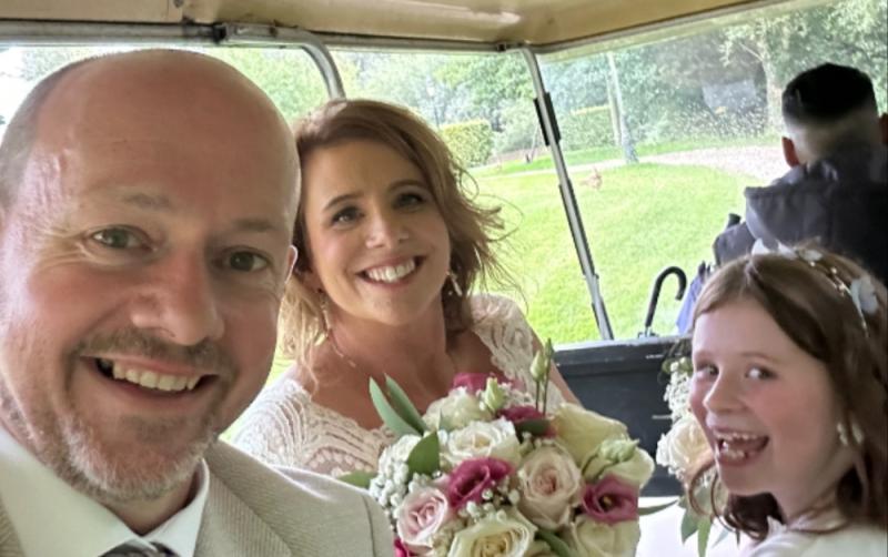 All smiles as popular Carlow weatherman Alan O'Reilly shares 'special' photo from wedding day