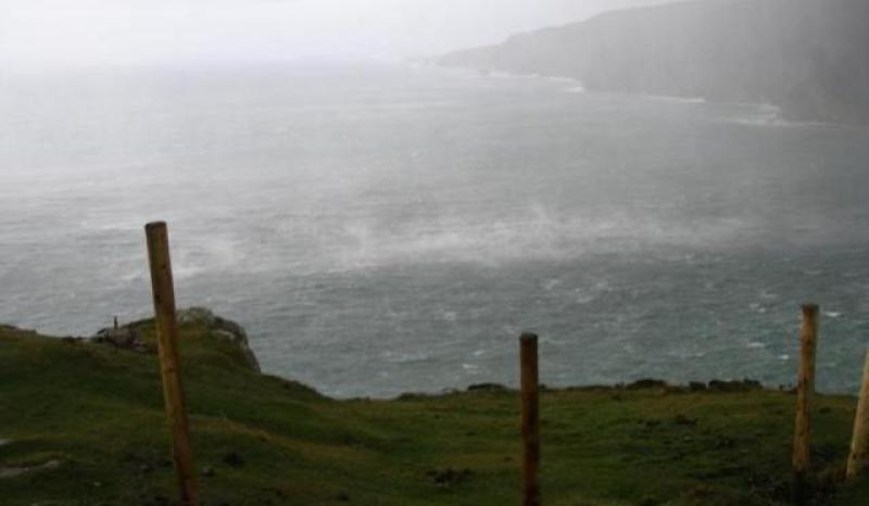 Moderate weather warning for heavy and persistent overnight rain in Donegal