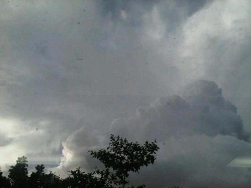 Donegal showers to become heavy with a chance of isolated thunderstorms 