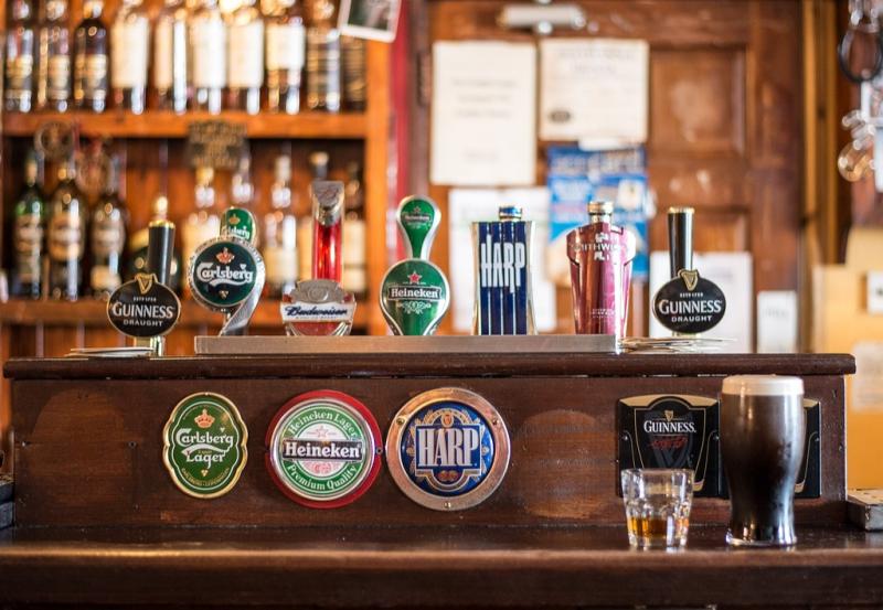 Highest decline of pubs in Ireland has been in  Limerick - new report reveals