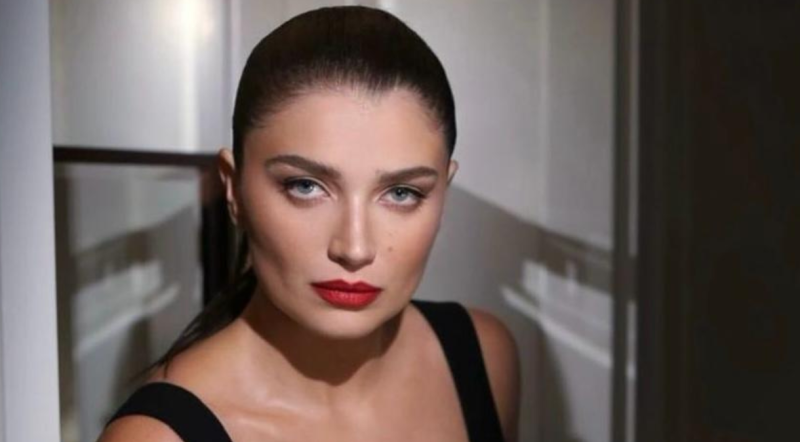 Bono's daughter lands major role in latest Netflix series 