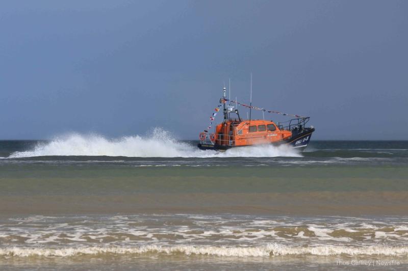 Clogherhead RNLI comes to aid of fisherman off Louth coast