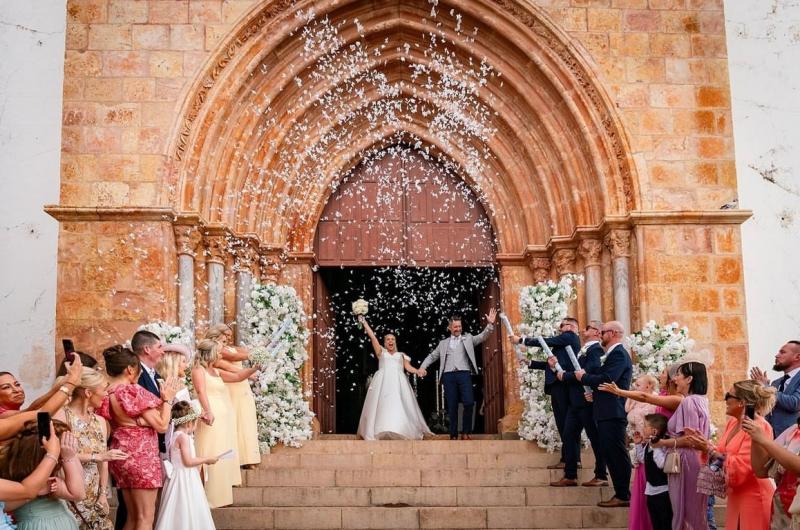 Limerick influencer Sinead O'Brien ties the knot in destination wedding