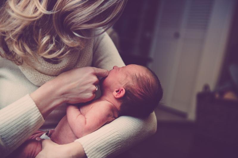 ALERT: HSE suffocation warning as five-week-old baby dies after walk in sling