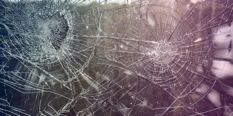 Rock thrown through kitchen window of Buncrana home